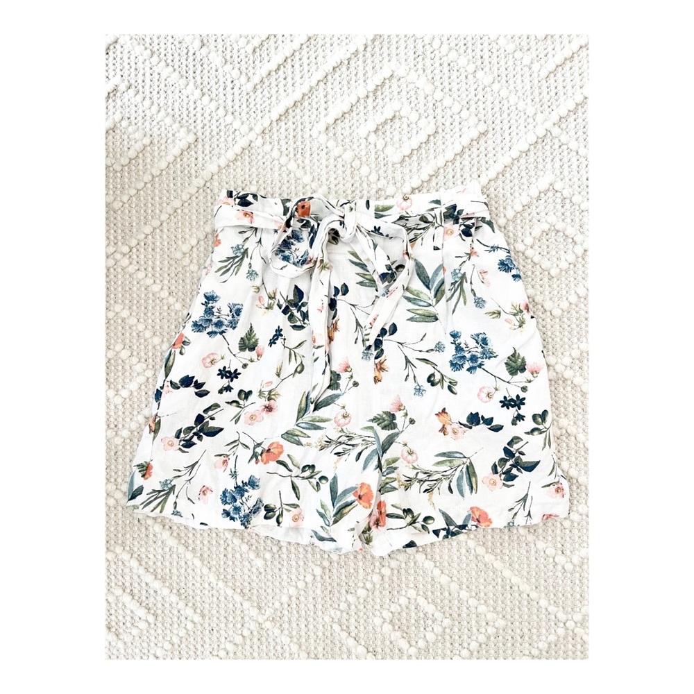 Saks Fifth Avenue White Floral High-Waist Shorts